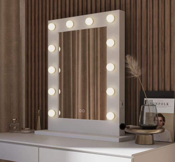 Visagie spiegel met dimbare LED lampen, lichtkleur instelbaar